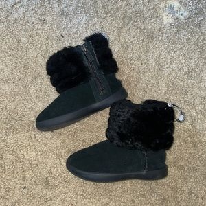 Toddler Size 8 UGG